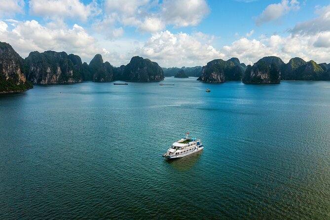 Full-Day Halong Bay Cruise with Limousine Pickup - What $95 buys you, and what it does not