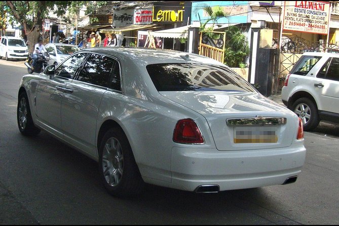 Full Day Mumbai City Tour in Luxury Vehicle - Chhatrapati Shivaji Maharaj Terminus in 20 minutes