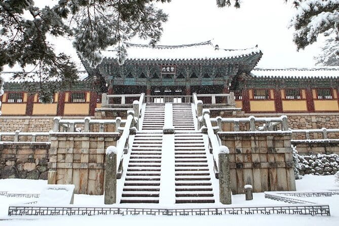 Full Day Private car tour to UNESCO Gyeongju&Yangdong village - Bulguksa Temple and Silla-era Buddhist art