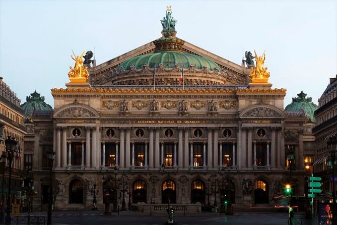 Full-Day Private Tour in Paris with Driver Sightseeing tour - Invalides and Napoleon’s Tomb