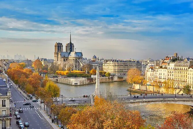 Full-Day Private Tour in Paris with Driver Sightseeing tour - Montmartre and Sacré-Coeur