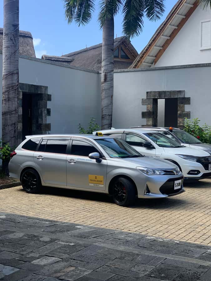 Full day tour personal chauffeur - Pickup, comfort, and practical limits