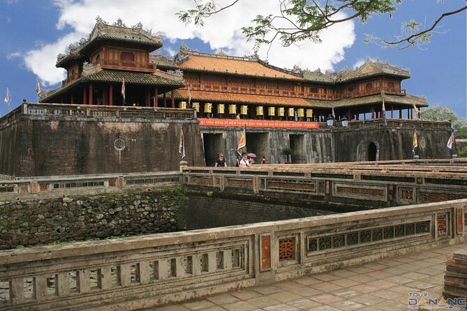 Fullday explore Hue Imperial city from Hoi An by private car - Choosing between Minh Mang, Tu Duc, and Khai Dinh