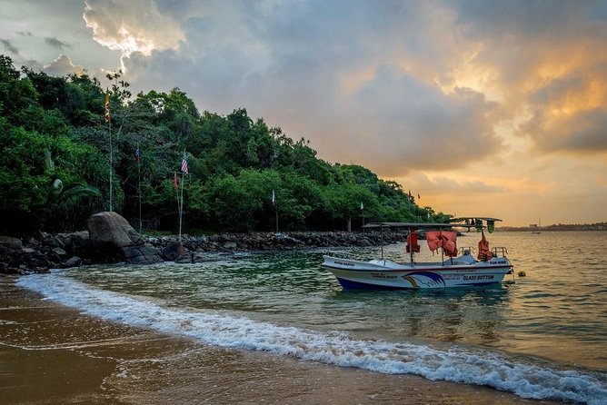 Galle Day Tour from Colombo/Negombo by Private Car or Van - A two-hour ride through the Madu River wetlands