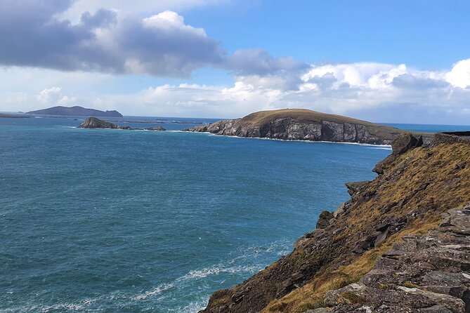 Galway City to Shannon Airport, Private Chauffeur Service - Comfort, WiFi, and what is included