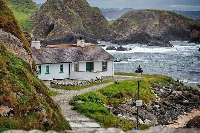 Giant's Causeway Private Tour from Belfast in Luxury Mercedes - Why this private North Antrim route works