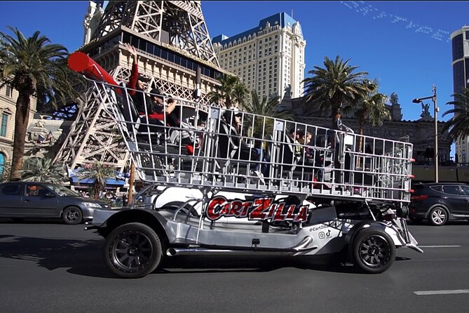 Giant Shopping Cart Limo Ride in Las Vegas - Seating, boarding, and group size