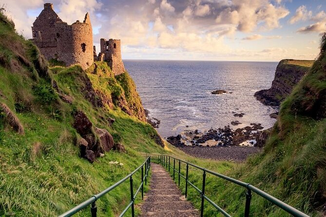 Giants Causeway Tour from Belfast + FREE Belfast Mural Tour - Magheracross Viewpoint and the coastal panorama