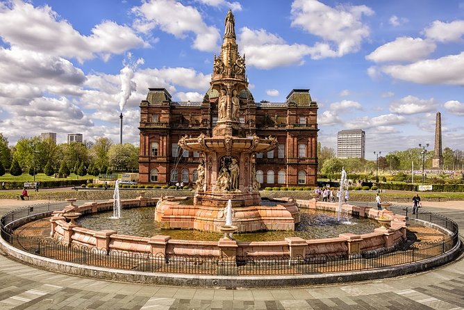 Glasgow Airport Transfer: Glasgow Airport GLA to Glasgow City in Luxury Van - The roughly 25-minute ride into Glasgow