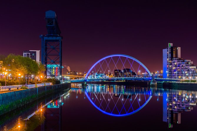 Glasgow Airport Transfer: Glasgow Airport GLA to Glasgow City in Luxury Van - Clean vehicles and simple comfort