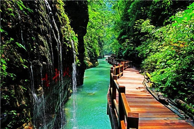 Glass Bridge and Water Falls Private Car Service from Guangzou - Who Will Get the Most from This Service