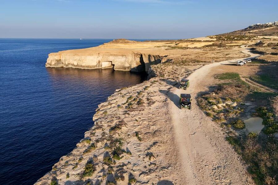 Gozo: All Inclusive 4x4 Chauffeured JEEP day safari - Xwejni Bay, Marsalforn, and the Gozitan lunch
