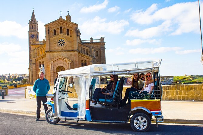 Gozo - Private Chauffeured Tuk Tuk or Jeep Tour - Choosing between the tuk-tuk and UTV Jeep