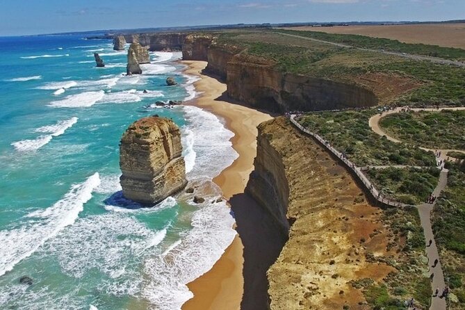Great Ocean Road Private Tour In Luxury Vehicle.Customised Option - Apollo Bay is the main meal break