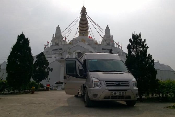 Ha Noi airport Arrival or Departure By Private car transfers - The driver experience