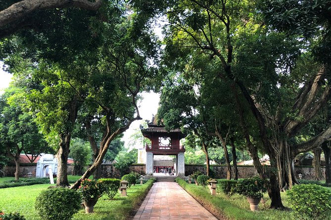 Ha Noi City Tour By Private Car & Tour Guide - Tran Quoc Pagoda and West Lake