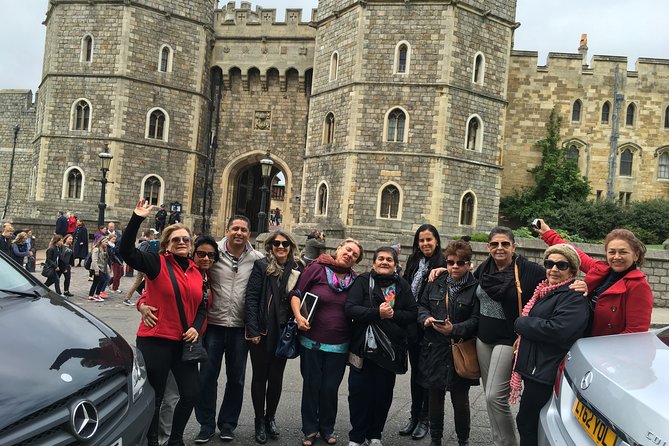 Half Day Tour to Windsor castle By Private Executive Car - Should you book the private Windsor Castle car tour?