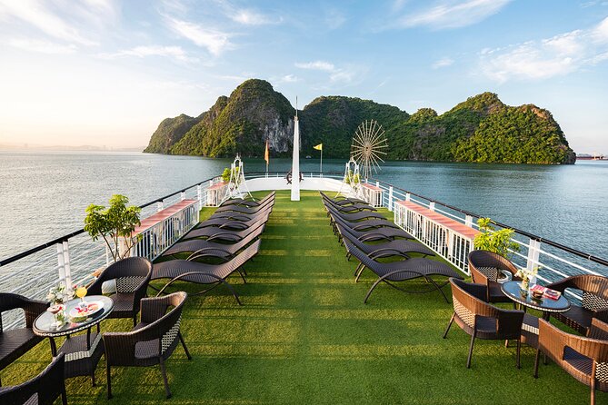 Halong Bay Luxury cruise Day trip: Buffet Lunch, Limousine bus - Titop Island for swimming or views