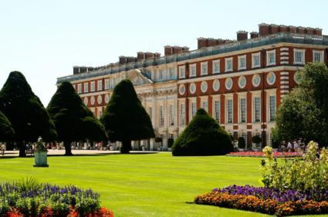 Hampton Court Palace & Windsor Castle Private Car Tour from London - Why These Two Palaces Work Together