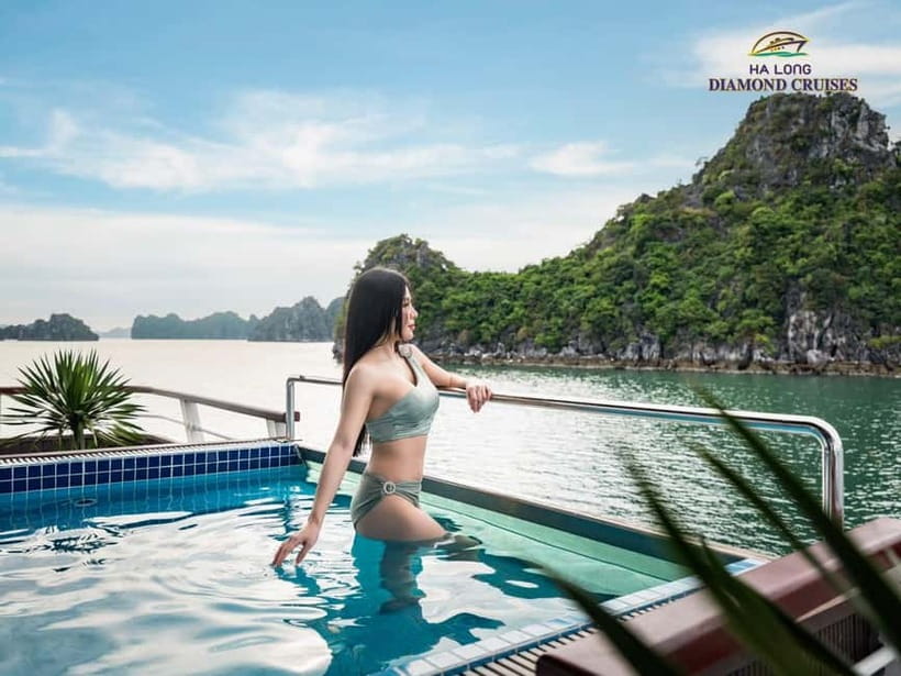 Hanoi:Best 5-Star Ha Long 1 Day Tour with limousine transfer - Luon Cave by kayak or bamboo boat