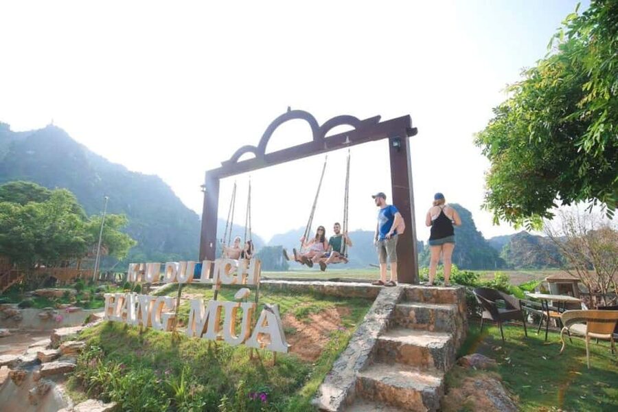 Hanoi: Full-Day Bai Dinh - Trang An & Mua Cave by Limousine - Should you book this Ninh Binh tour?