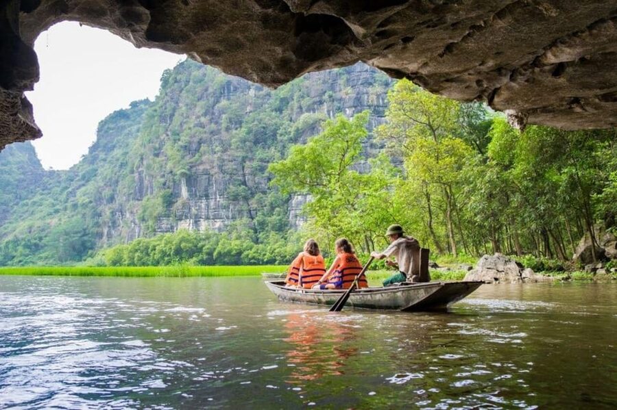 Hanoi: Full-Day Bai Dinh - Trang An & Mua Cave by Limousine - Practical advice for a smoother day