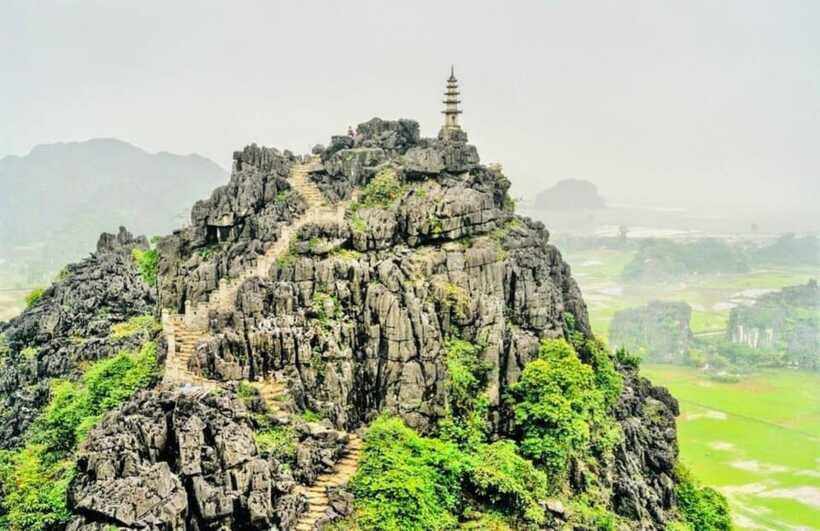 Hanoi: Full-Day Hoa Lu - Trang An & Mua Cave by Limousine - Who should book this $47 day trip