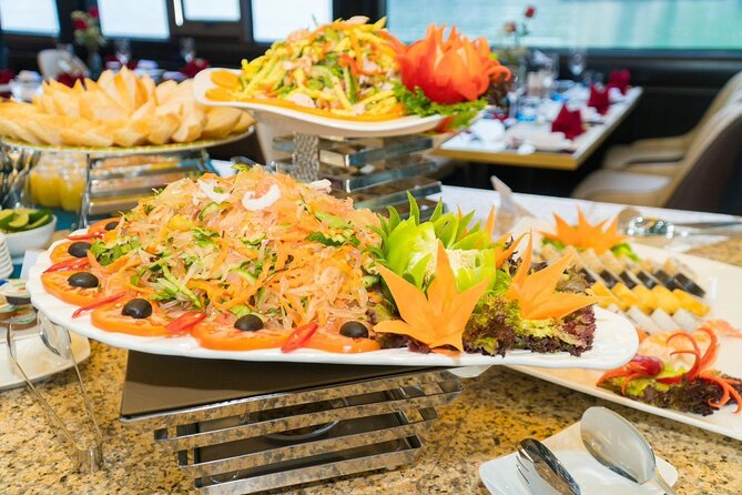 Hanoi : Halong Bay 7-Hour Luxury Cruise with Limousine Transfer - Kayaking near Trinh Nu Cave