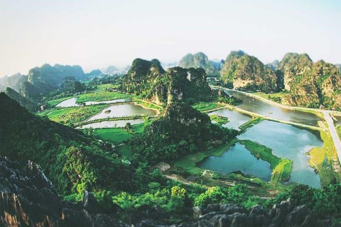 Hanoi - Hoa Lu - Tam Coc - Mua Cave - 1 Day Tour. By Luxury Limousine From Hanoi - Buffet lunch and the value of included meals