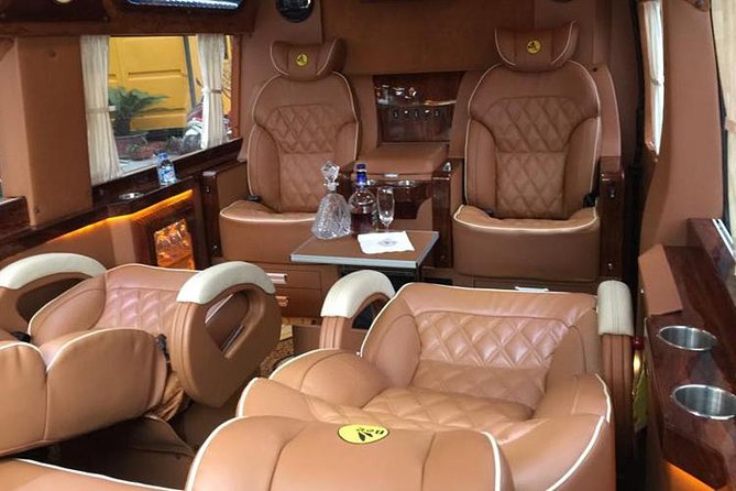 Hanoi Private Transfers One Way (by Luxury Limousine Vans) - A calmer arrival at Noi Bai Airport