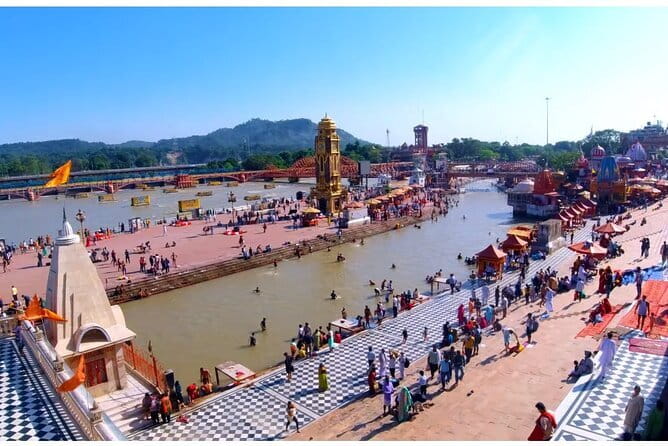 Haridwar Guided Sightseeing Tour with Ganga Aarti By Private Car - Shantikunj Gayatri Pariwar