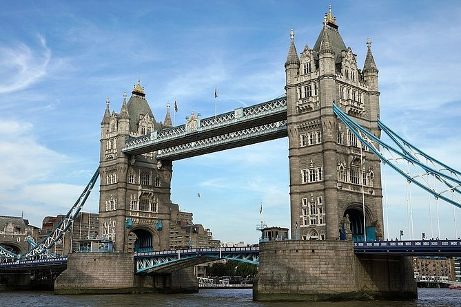 Harry Potter Tour in London The Magic Continues.in Executive luxury Vehicle - Millennium Bridge and the Death Eaters