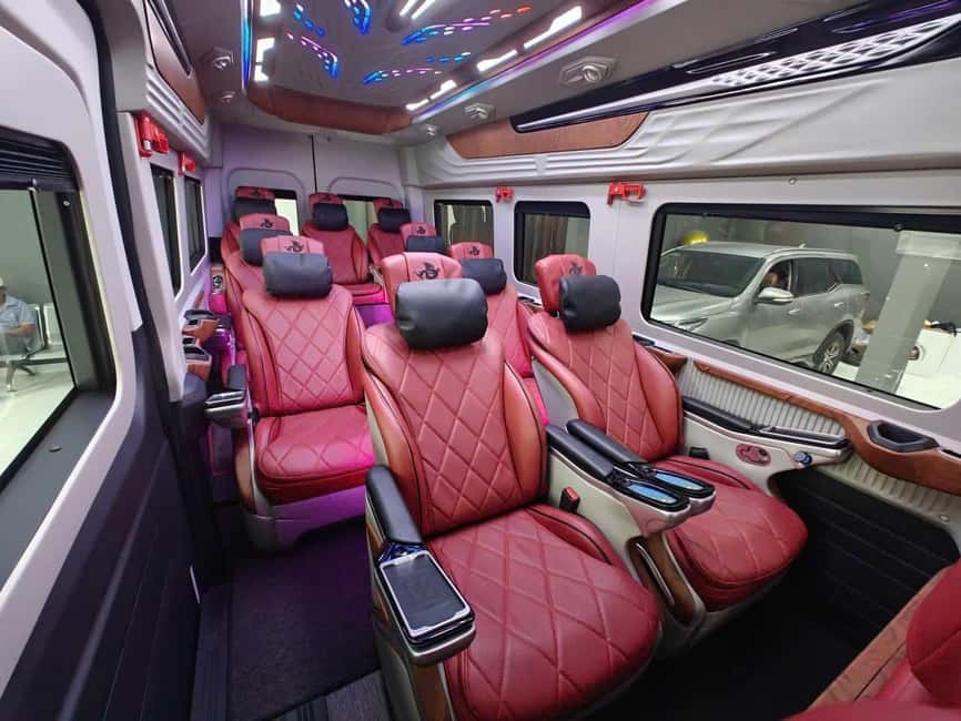 Ho Chi Minh: Cu Chi Tunnels–VIP Limousine (AM/PM) Lunch opt - The expressway ride from Ho Chi Minh City