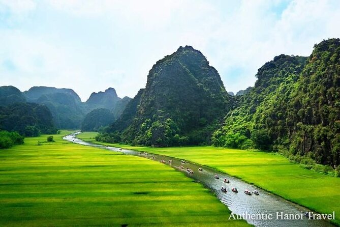 Hoa Lu Tam Coc Full Day Trip by Limousine Transfer Deluxe Group - Tam Coc by bamboo boat