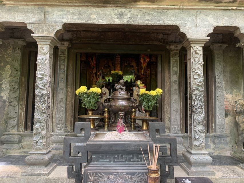 Hoa Lu – Tam Coc – Mua Cave by Limousine With Small Group - Vietnamese lunch before the river ride