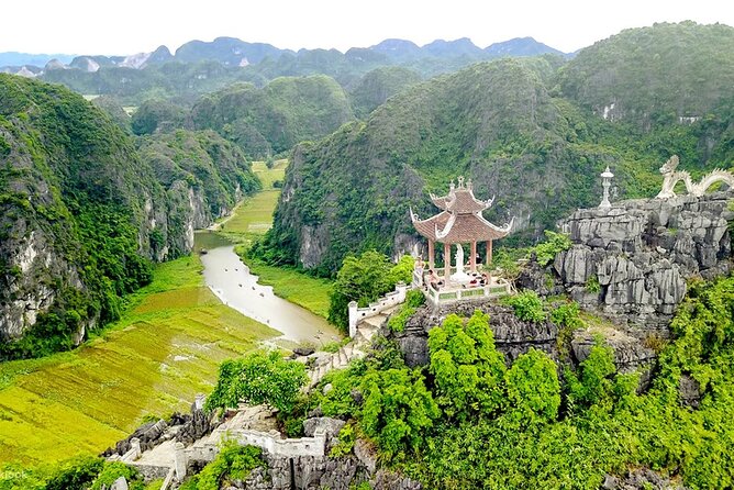 Hoa Lu Trang An and Mua Cave by Limousine from Hanoi - Key points at a glance