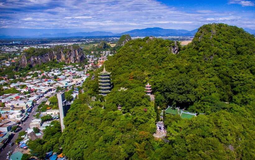 Hoi An: Private Car To/From Hue via Multi Attraction( 1-Way) - A private transfer that doubles as a sightseeing day