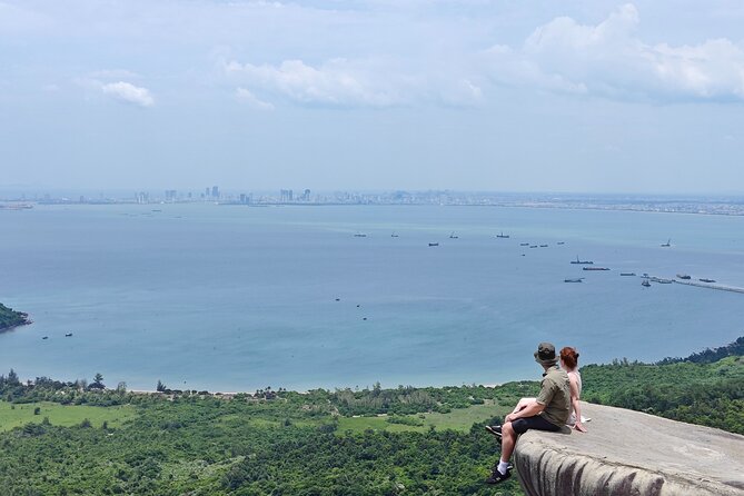 Hoi An: Private Car To Hue via Many Attraction(One-way) - Starting Smoothly in Hoi An