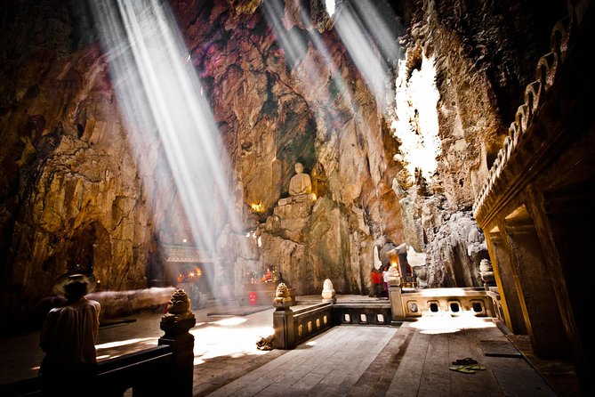 Hoi An To Hue By Private Car via Hai Van Pass, Golden Bridge - The Golden Bridge question at Ba Na Hills