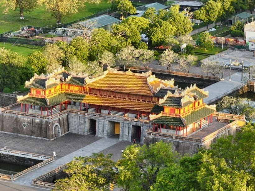 Hue: City Tour with Driver - Customized Your Own Itinerary - Khai Dinh Tomb and Its Ornate Interior