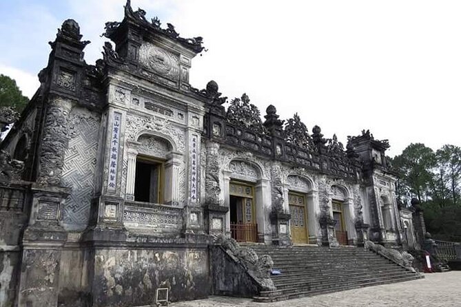 Hue city tour with private driver - Starting inside the Imperial City