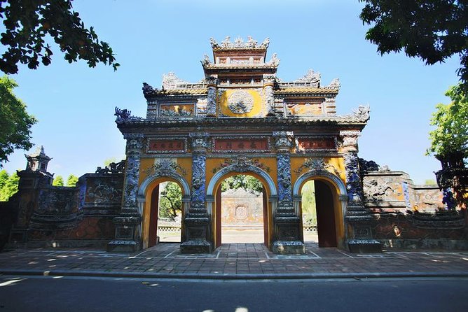 Hue City Trip From Hoi An or Da Nang By Private Tour - Lang Co Beach and Lap An Lagoon add breathing room