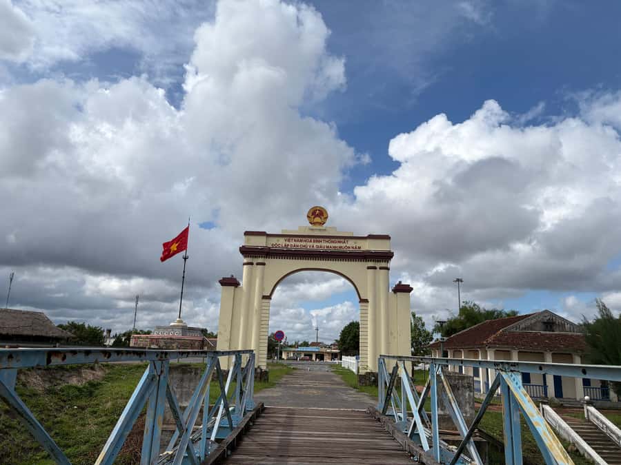 Hue: DMZ Half-Day Tour by Private Car to Vinh Moc Tunnels - Timing, heat, and the tunnel walk