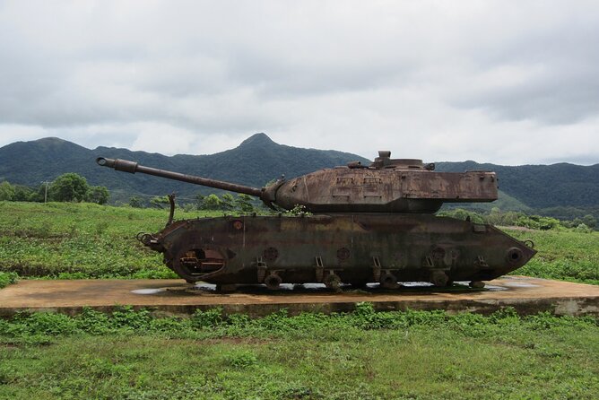 Hue DMZ Half or Full Day Transfer Trip from Hue or Phong Nha - Vinh Moc Tunnels and life underground