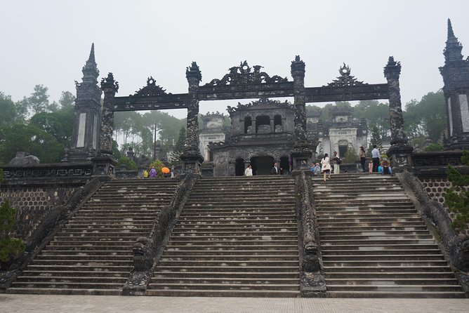 Hue: Dragon Boat, Perfume River, Pagoda & Royal Tomb Tour - Tu Duc Tomb feels like an imperial retreat