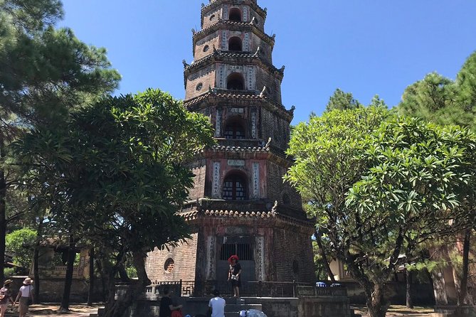 Hue: Dragon Boat, Perfume River, Pagoda & Royal Tomb Tour - A private car makes the long route easier