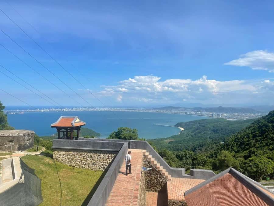 Hue: Imperial City, Royal Tombs Tour & More by Private Car - Thuy Xuan incense village and local craft