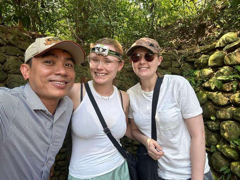 Hue: Private Car to DMZ with Vinh Moc Tunnels and More - Hien Luong Bridge and the Ben Hai River