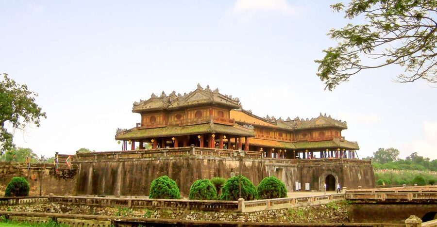 Hue: Private Tour by Car with Driver - Khai Dinh Tomb, the most unusual architecture