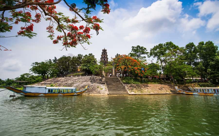 Hue: Royal Tombs & Imperial City Tour by Private Car - Incense Village, color and craft